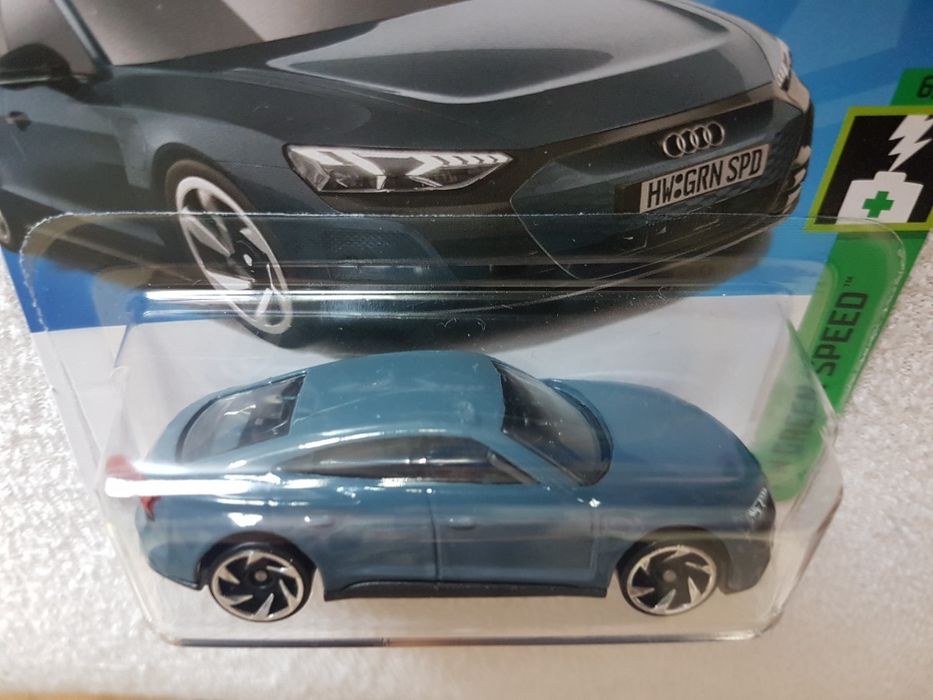 Audi RS E-Tron GT model HołWhells Elektryk