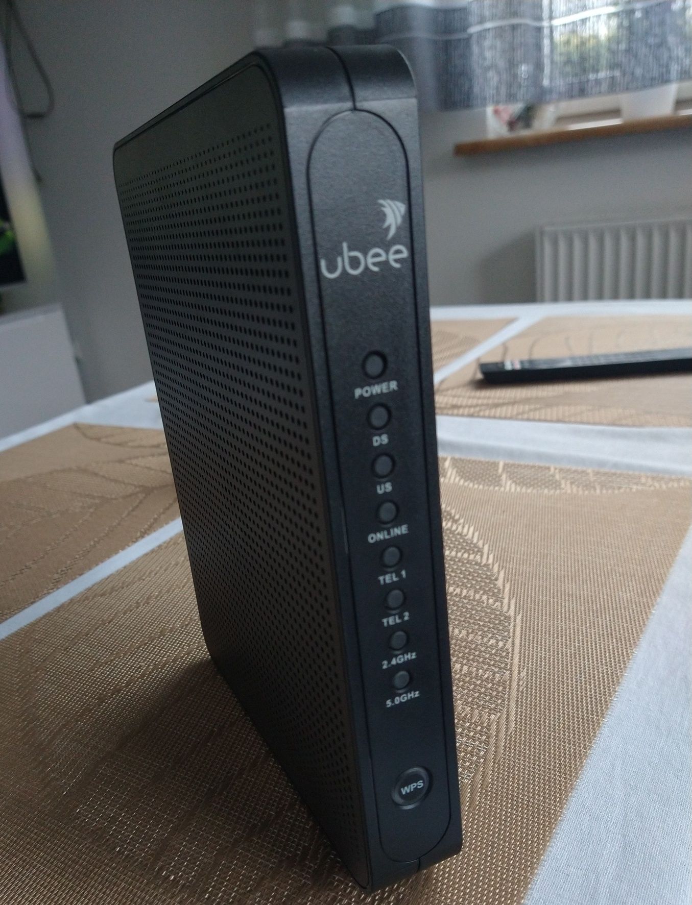 Router, Modem kablowy Ubee EVW32C, stan jak nowy