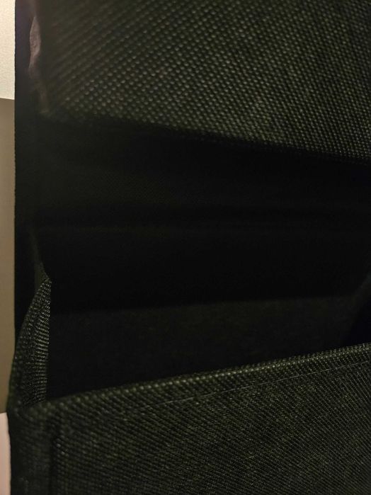 Wiszący organizer do powieszenia z 4 kieszeniami na drzwi czarny