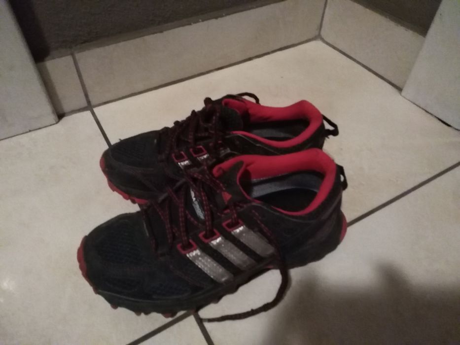 Buty z gorotexu adidas rozmiar 34