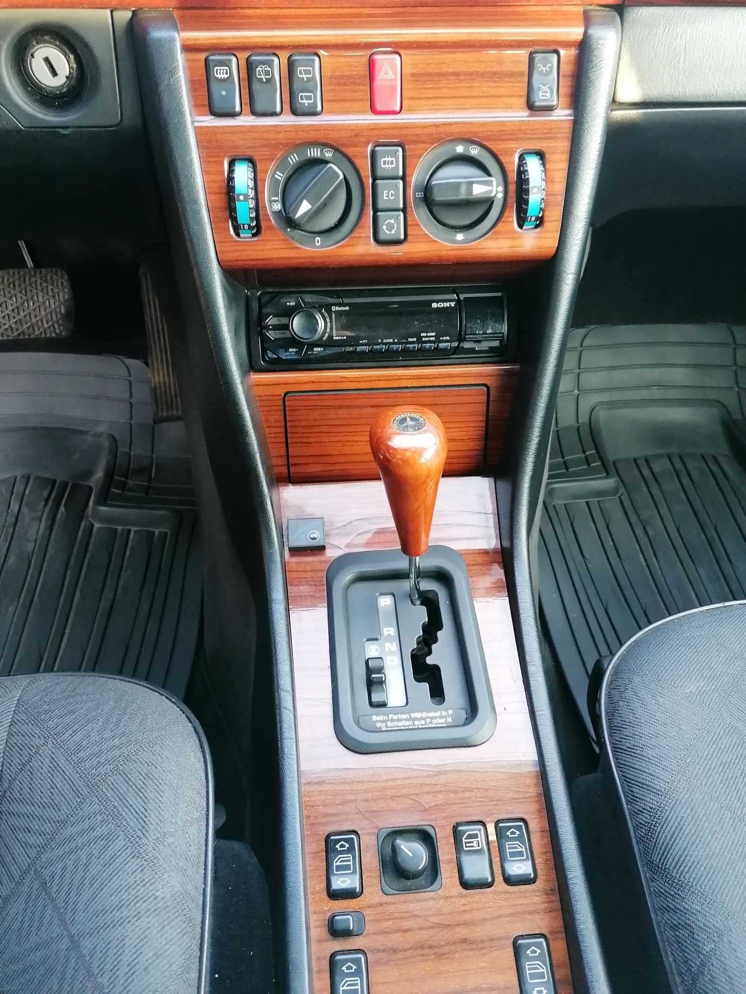 Mercedes W124, 2.0 benzyna z gazem i automatyczną skrzynią biegow