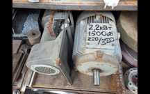 Продам мотор2,2/1500об,станки распилочный220V,заточной220V,вытяжку