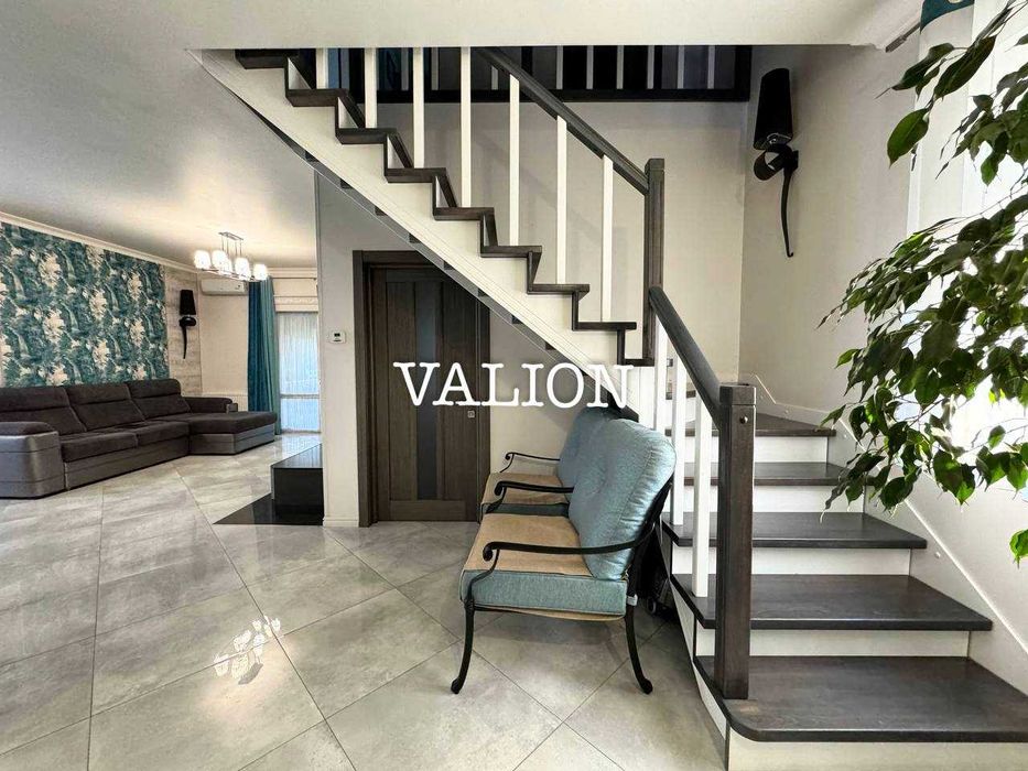 Шикарний УКОМПЛЕКТОВАНИЙ  Котедж 150 кв.м на 10 сотках - Царське СЕЛО