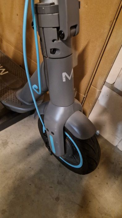 Motus Scooty 10 2021 Turkusowa