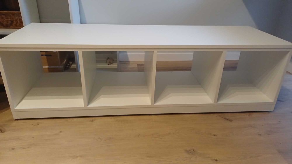 Szafka/półka pod okno