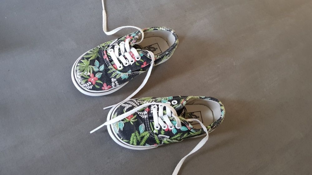 Tenisówki dziewczęce VANS 25