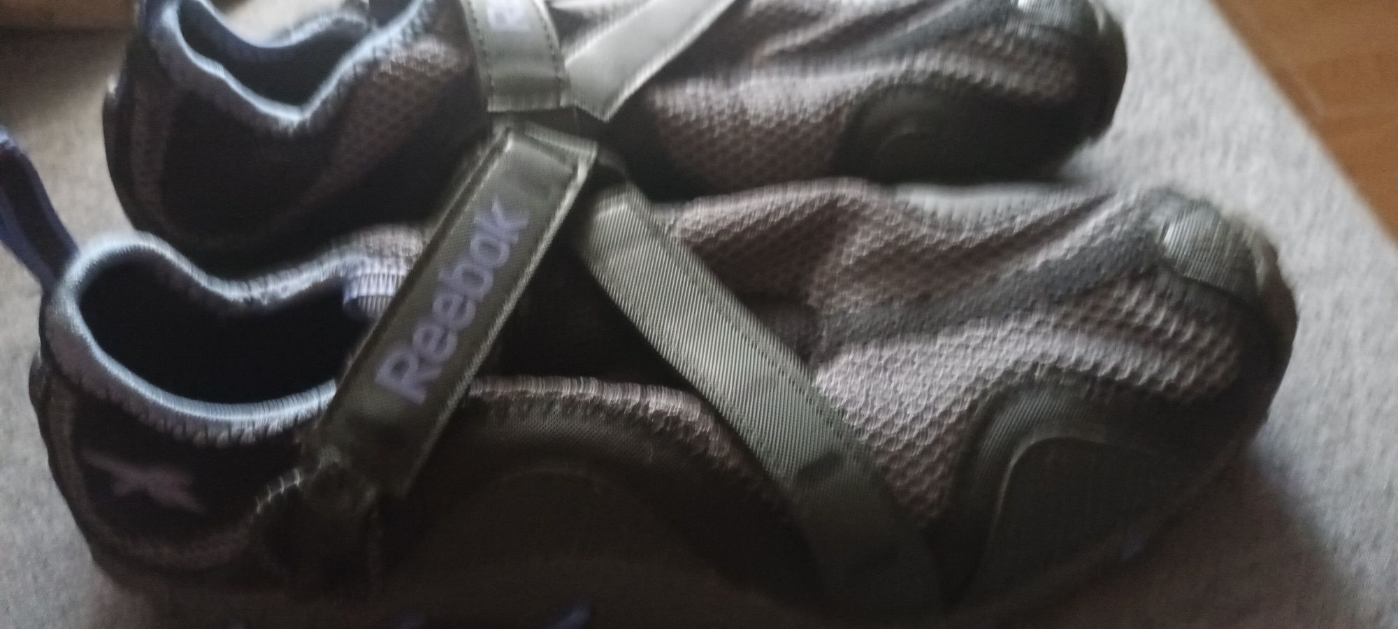 Sportowe adidasy