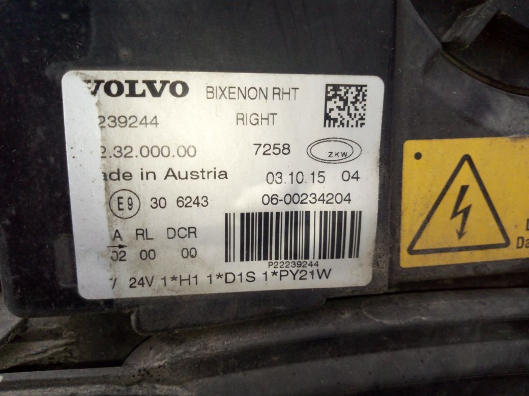 Lampa przednia Volvo fh bixenon
