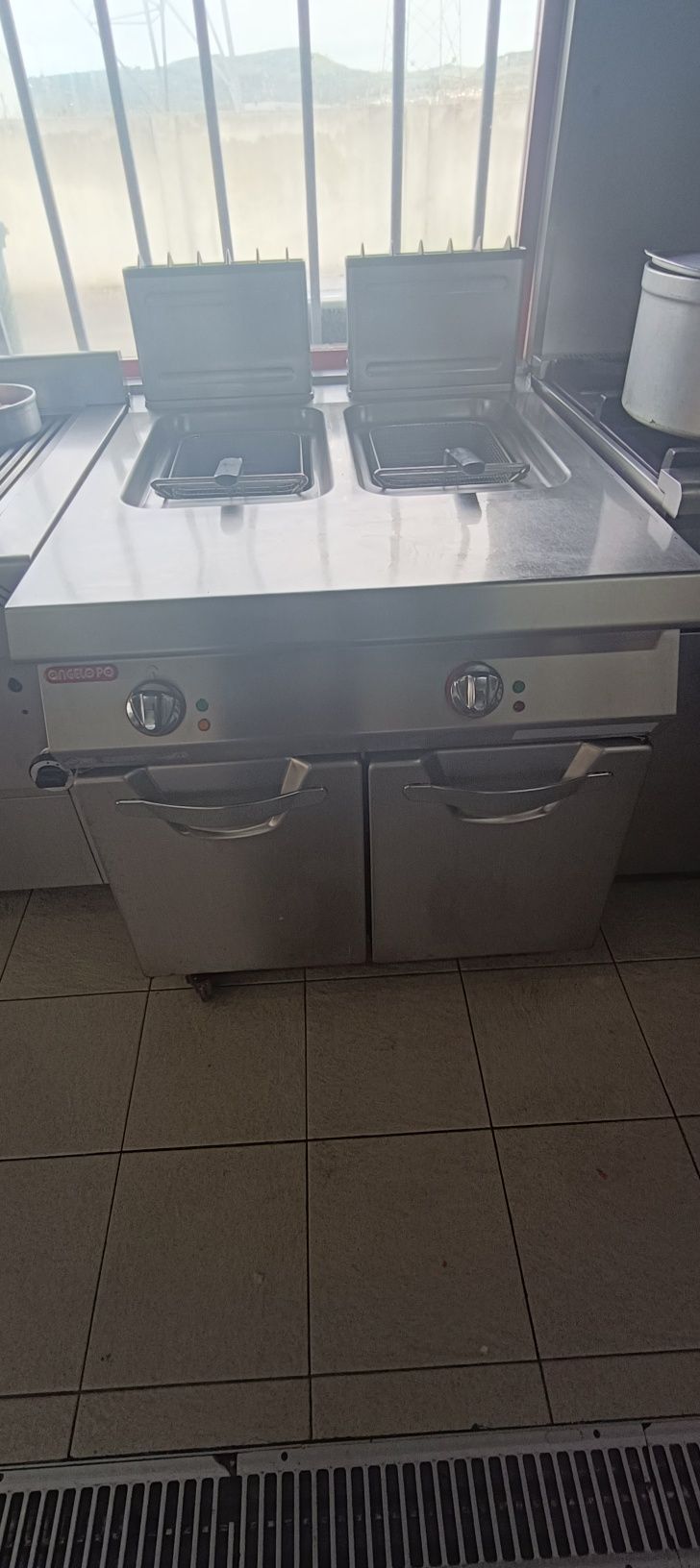 Fritadeira a gás propano