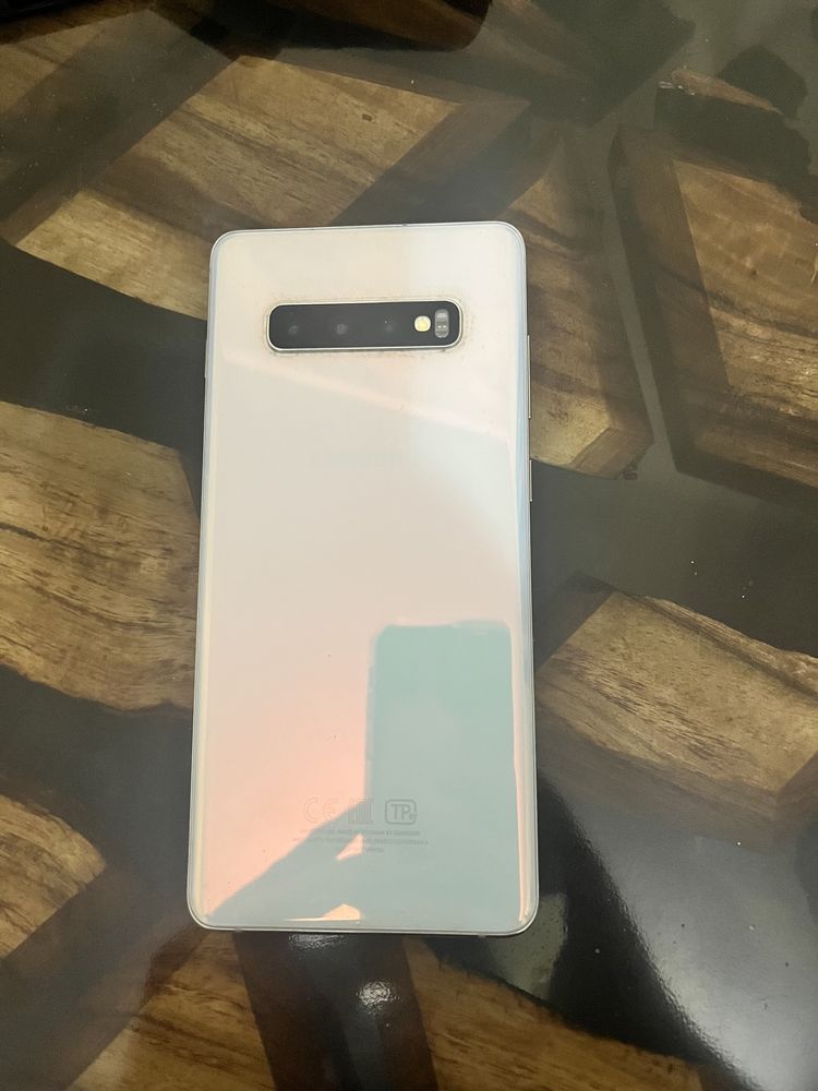 Samsung s10plus 8/128gb