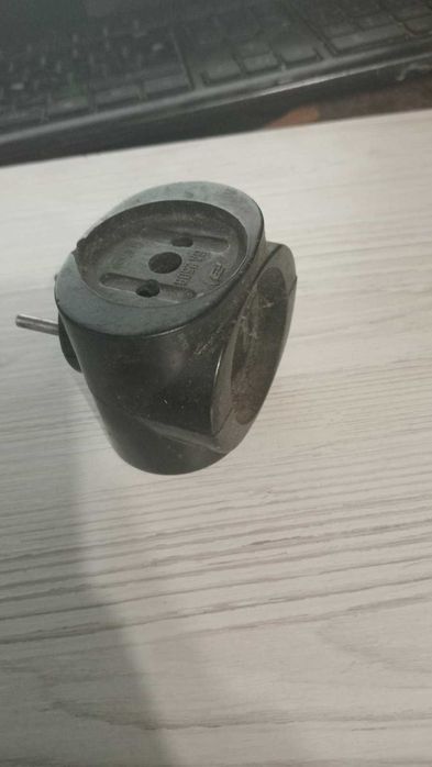 зарядки на телефон.