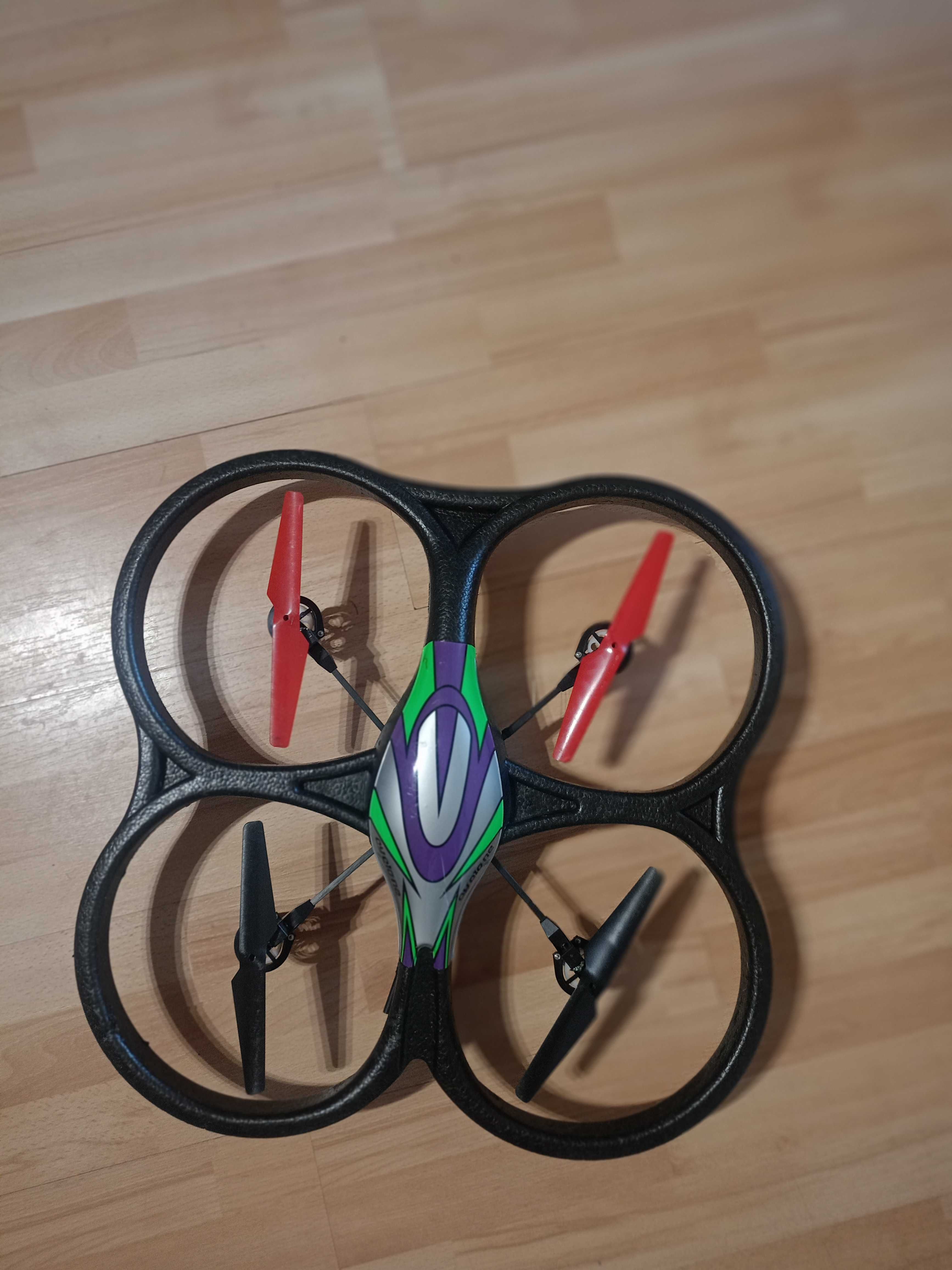 Sprzedam drona Wltoys v666 FPV.