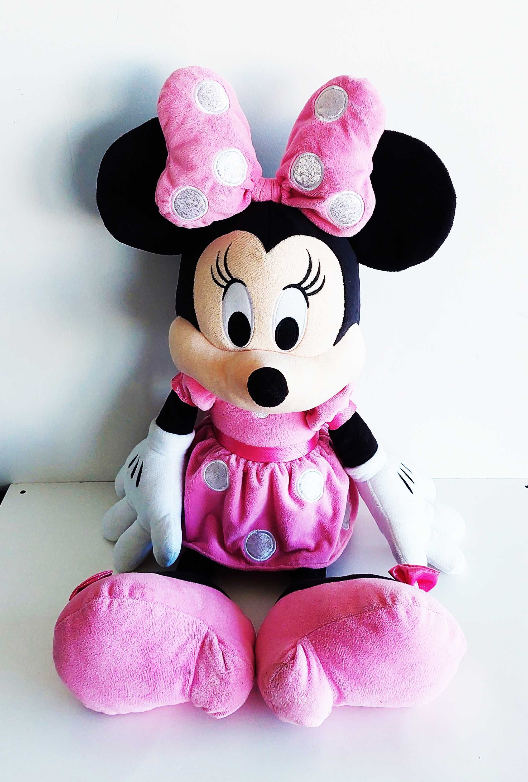 Peluche gigante Minnie da Disney com 70cm