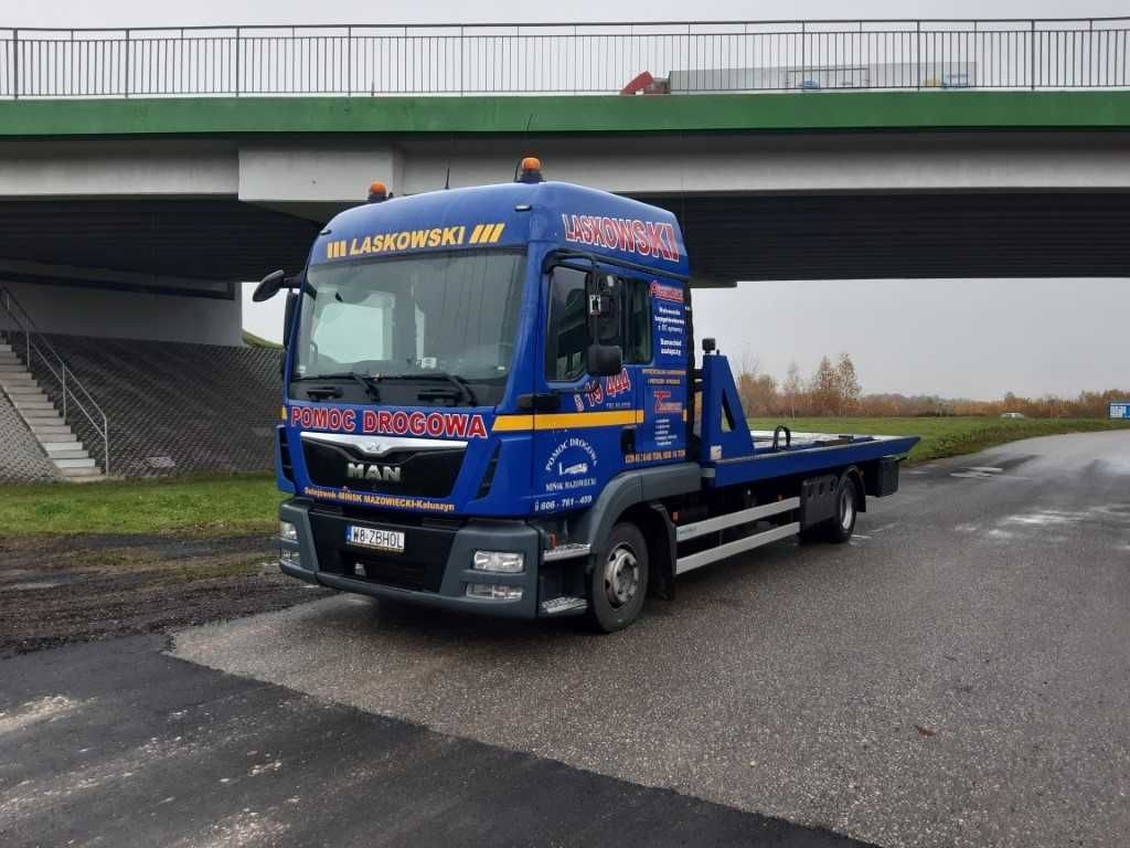 Transport samochodów osobowych, dostawczych.