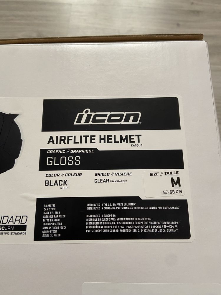 Мотциклетный шлем Icon Airflite Gloss Solids Black Helmet 0101-10856