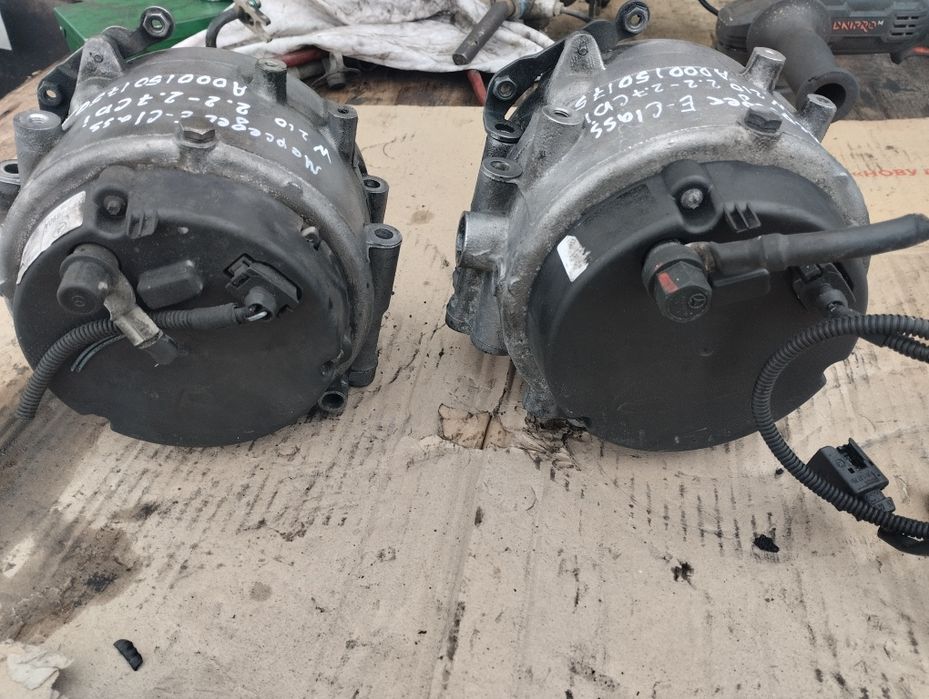 Генератор Mercedes C-Class (W203)/Mercedes E-Class (W210) 2,2-2,7 CDi