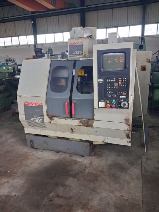 Centro de Maquinação Cnc Bridgeport Interact 412