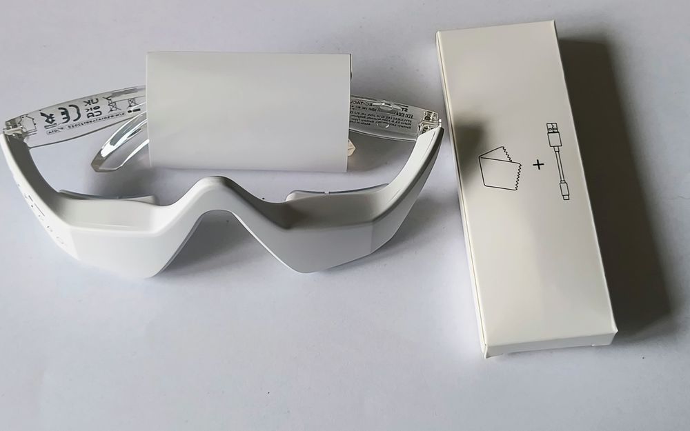 Okulary pod oczy LED EMS z czerwonym światłem Spec-Tacular