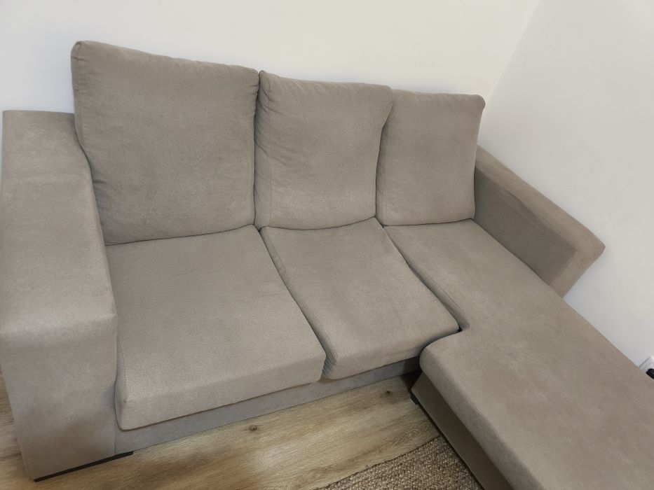 Sofá 3 lugares com Chaise longue