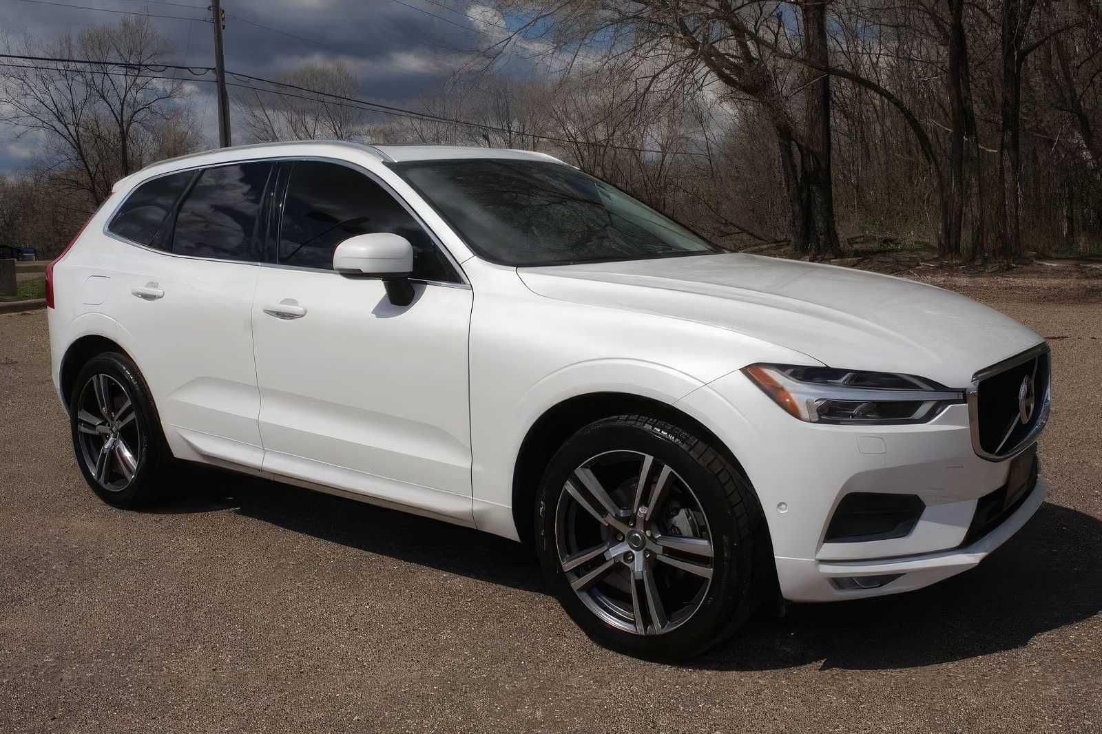 2018 Volvo XC60 T5 Momentum