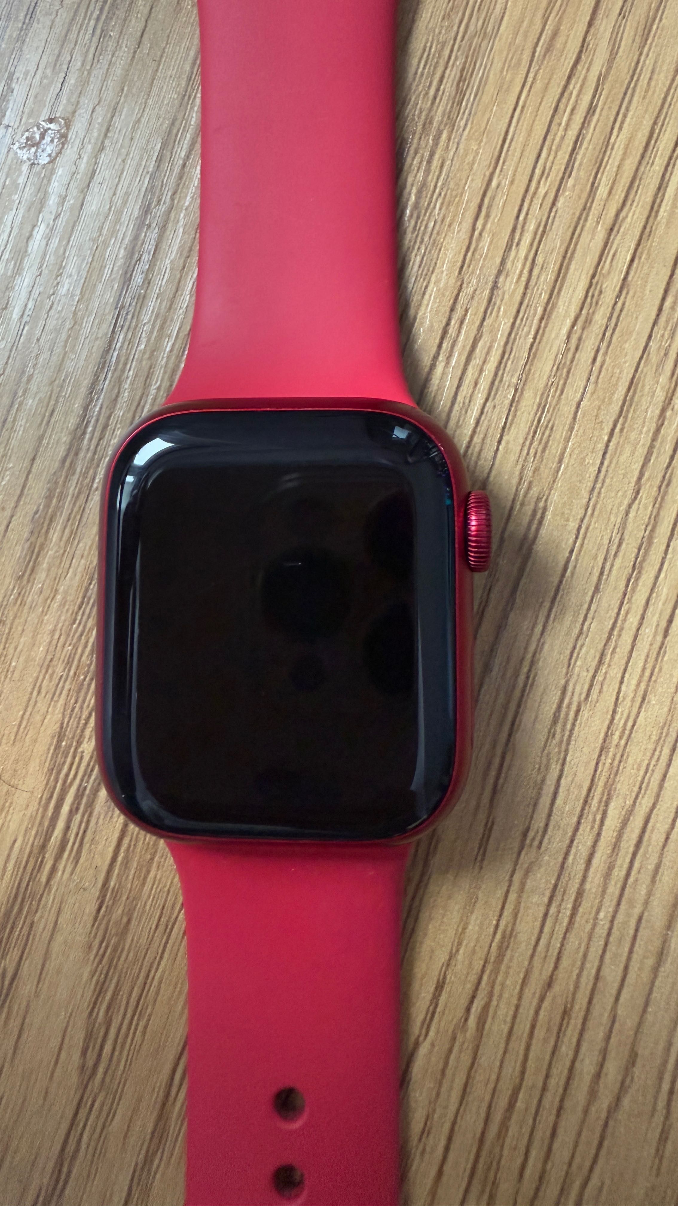Apple watch series 7 41 mm czrwony gps + cellurel