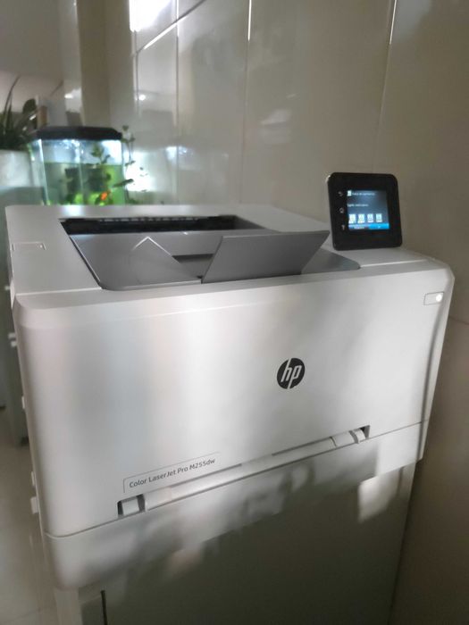 Impressora HP Color LaserJet Pro M255dw