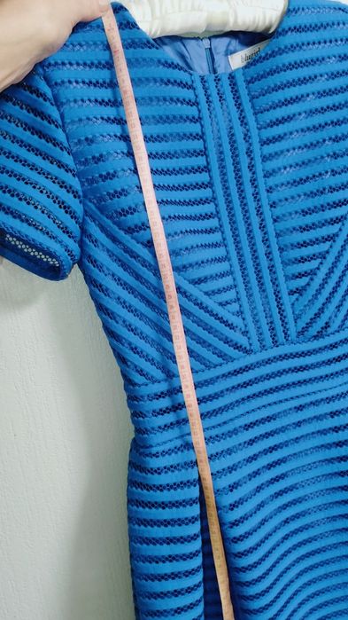 Котельное платье красивого синего цвета 36-38 размера б/у