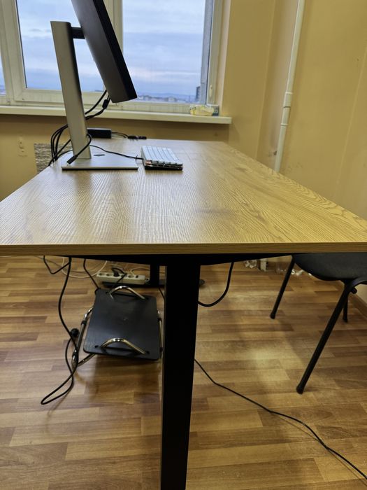 Стіл регульований SVANEKE 70x140см колір натур. дуб/чорний