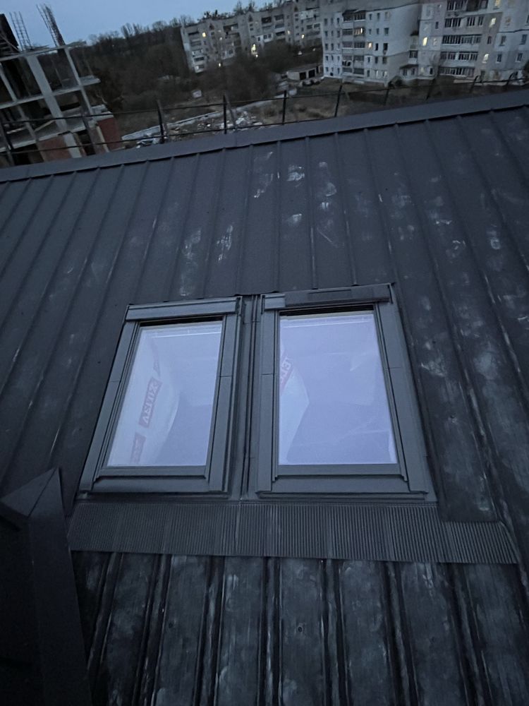 Монтаж мансардних вікон Fakro, Velux