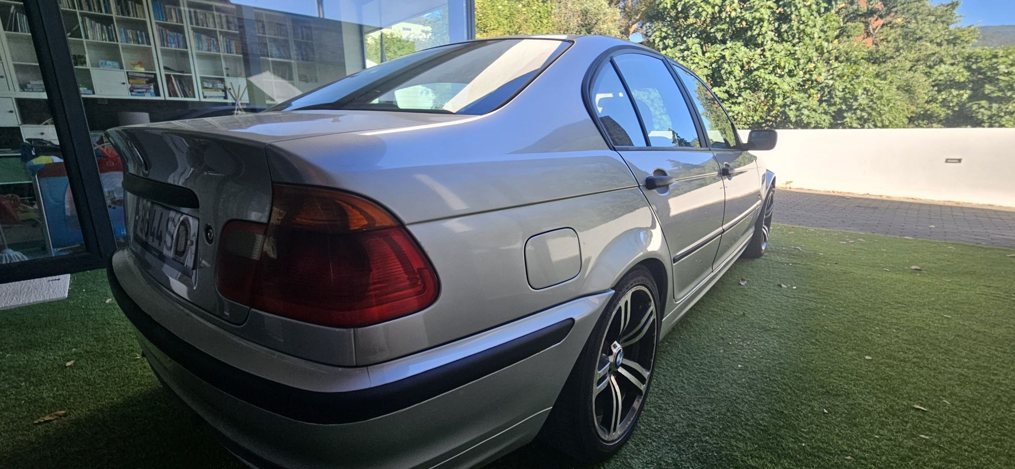 BMW 320D 90€/Mês