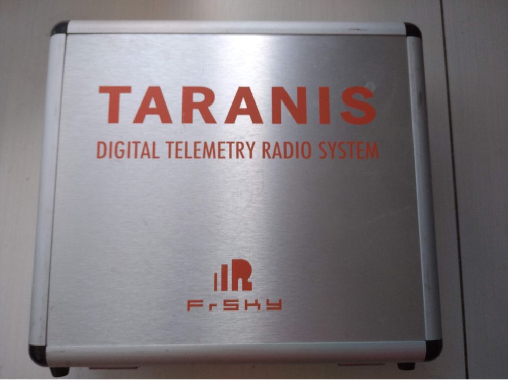 Aparatura FrSky Taranis X9D PLUS