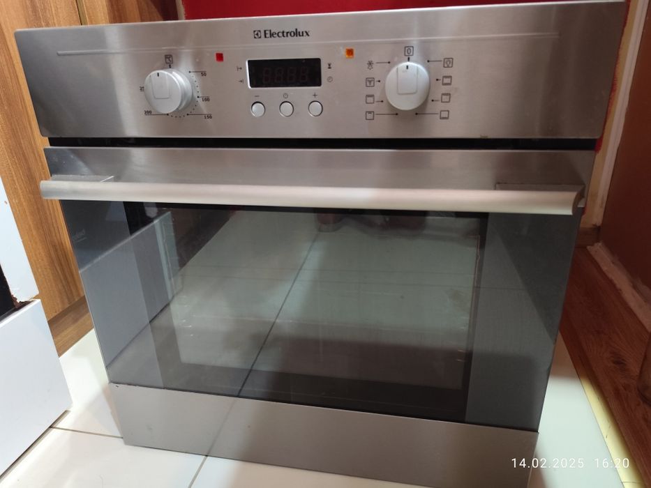 Piekarnik elektryczny Electrolux do zabudowy