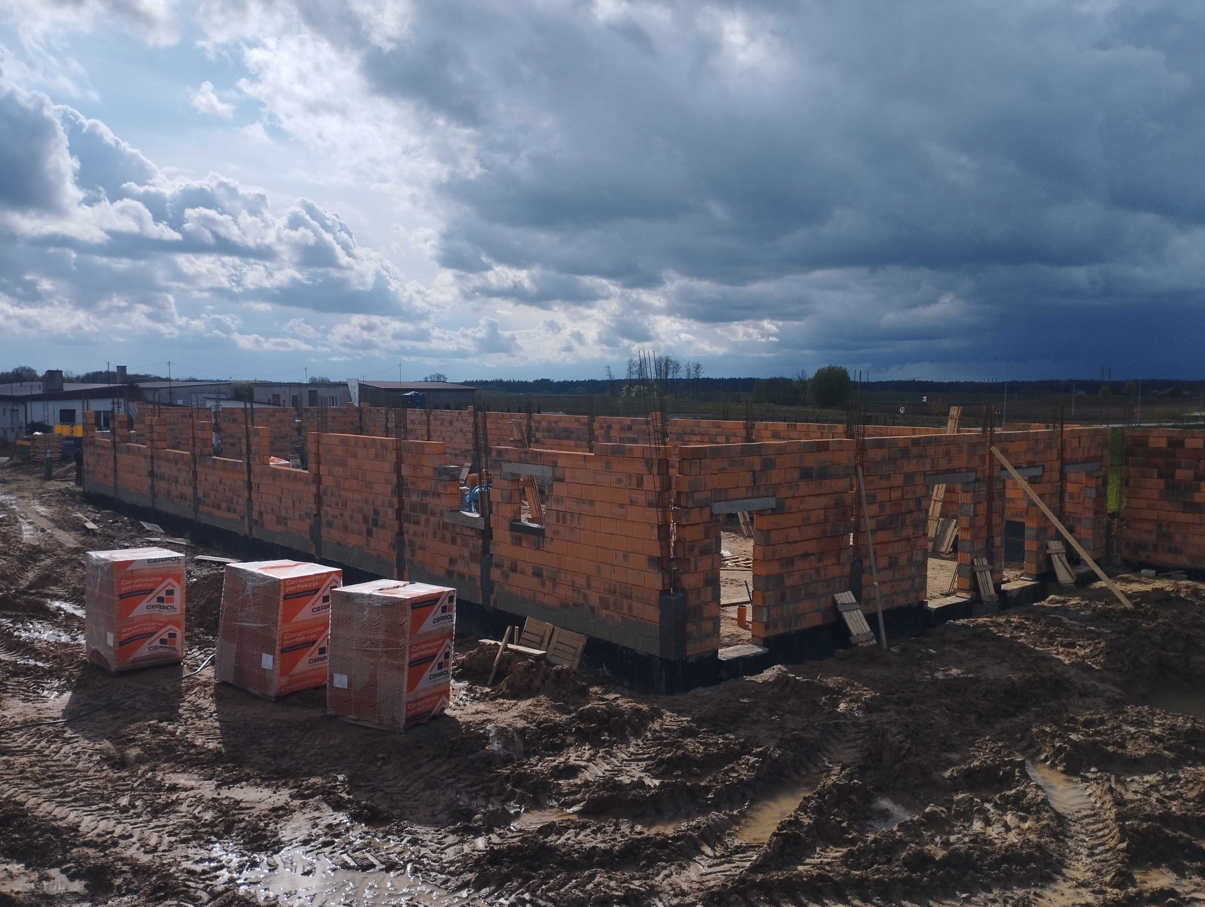 Realizacja Projektów budowlanych, wznoszenie budynków