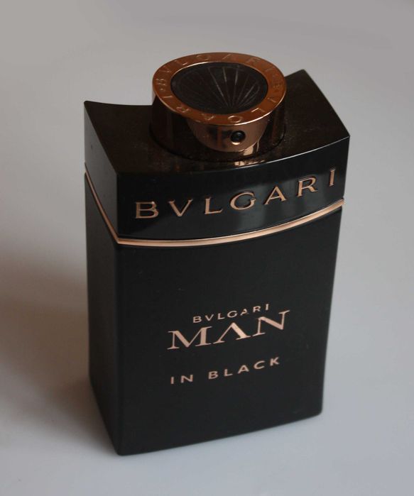 Духи женскиt Bvlgari Man in Black 100мл остаток
