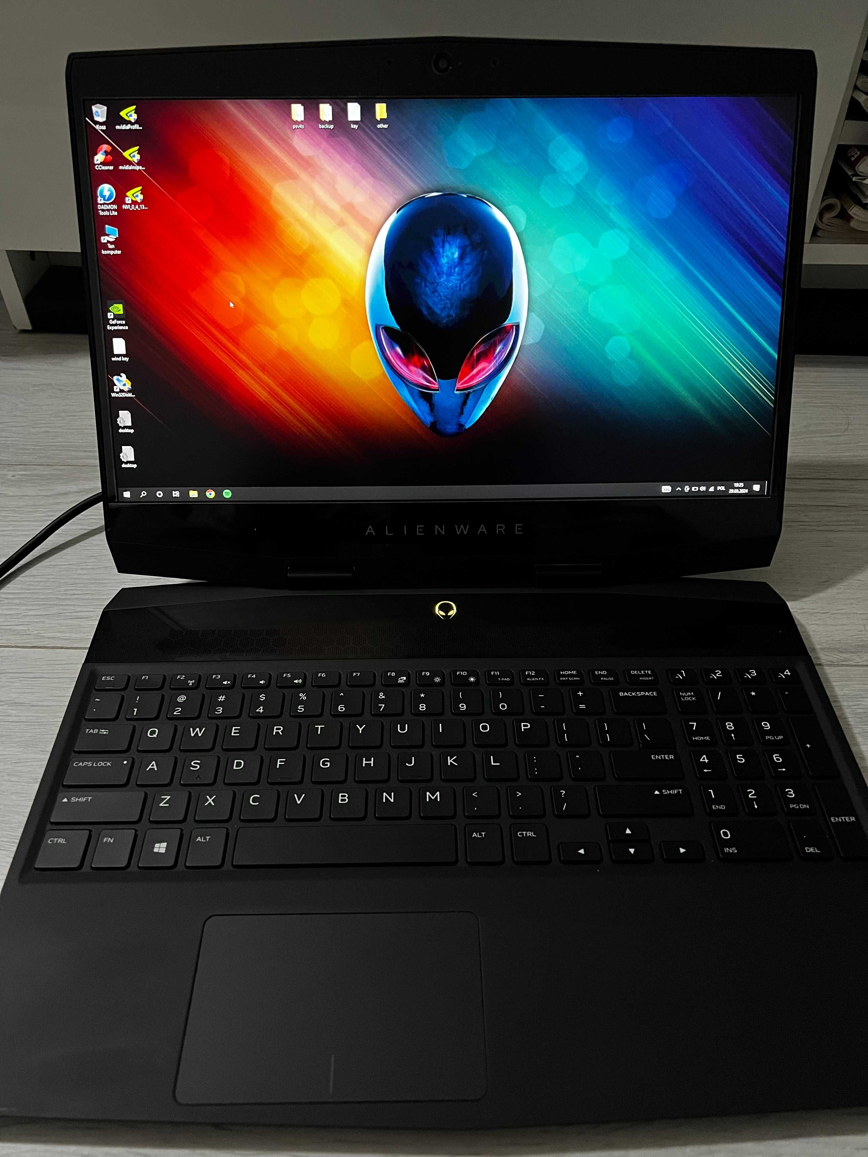 Dell Alienware  M15 i7-8750H NVIDIA RTX2060 6GB OC 1TB+250GB970 EVO