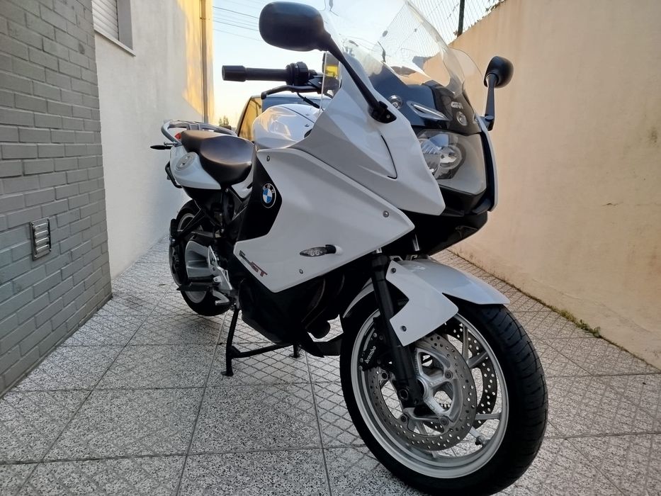 Bmw F 800 gt ( full extras )