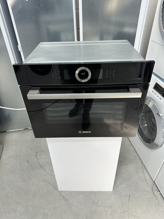 Духова шафа Bosch serie 8 CSG856 з пароваркою!!