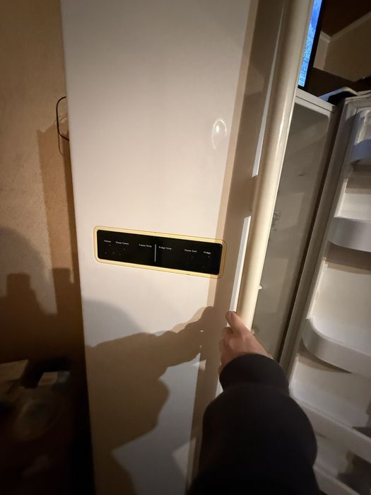 Продам  двухдверный холодильник самсунг