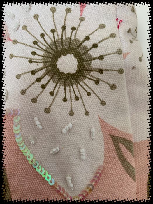 Saco bordado muito lindo !