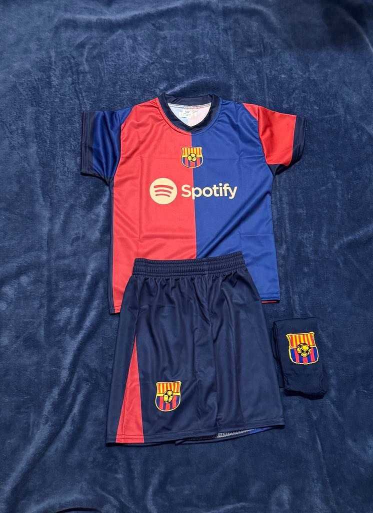 Yamal - Barcelona - Strój piłkarski 116cm z getrami