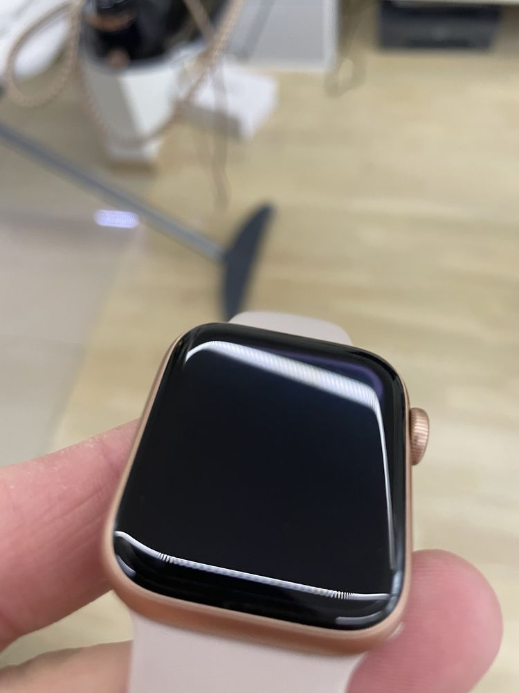 Apple Watch SE 40 mm Super Stan