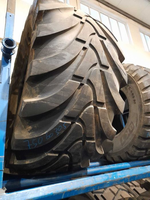 PNEU MITAS 750/60R30.5