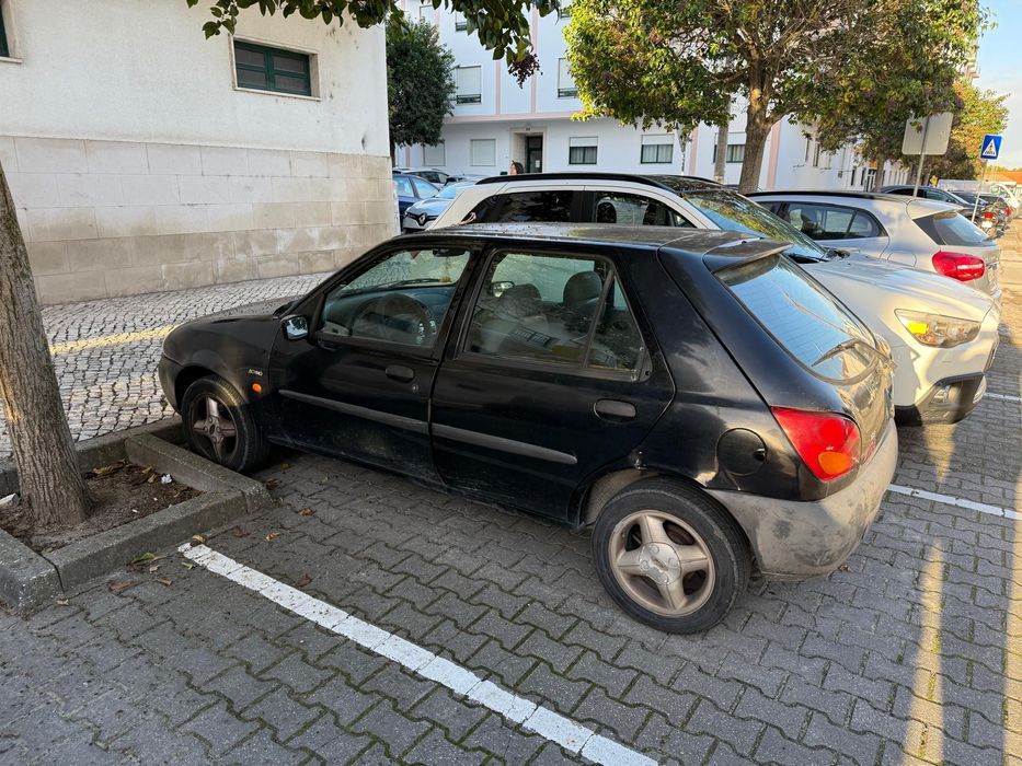 Vendo Ford fiesta techno