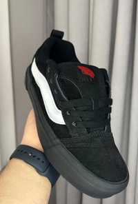 Vans knu skool blek