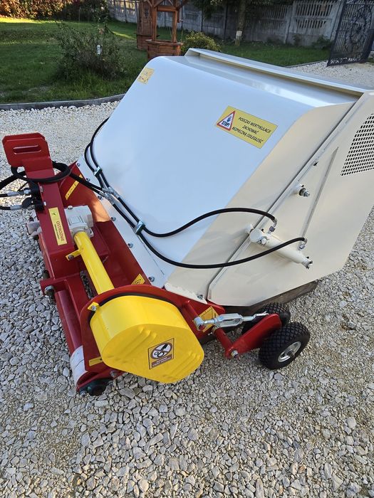 Wertykulator - aerator 2w1 4Farmer do trawników boisk