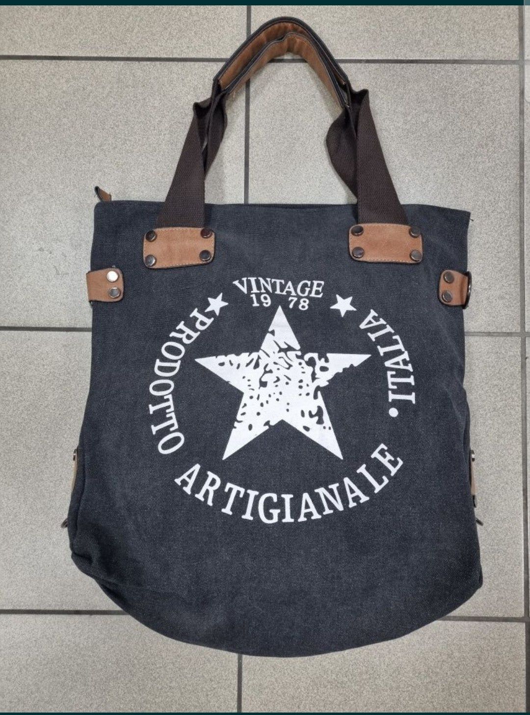 Torebka damska z gwiazdą shopper czarna