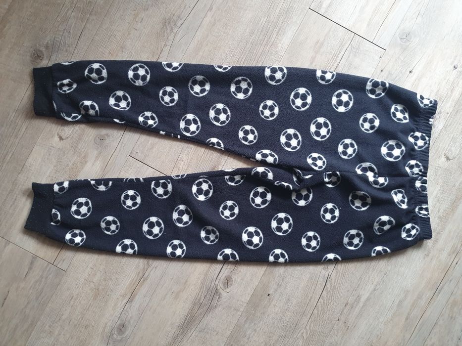 Zestaw kurtka przejsciowa 4 x spodnie dresowe r. 146