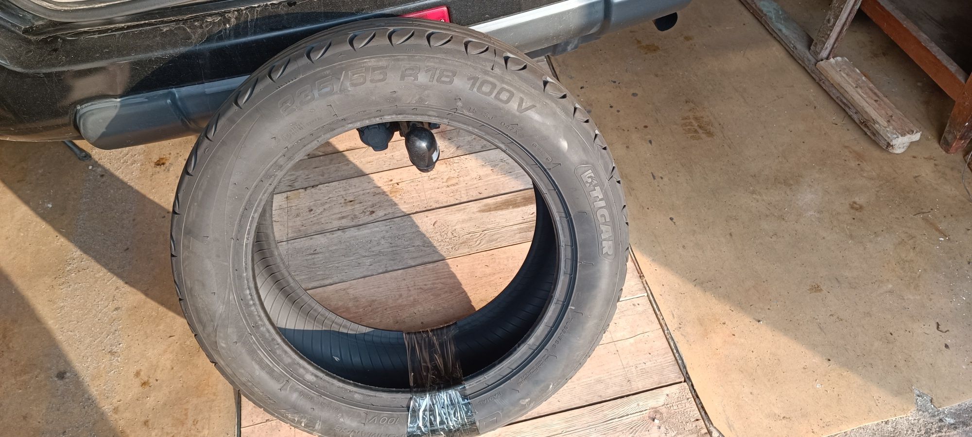 Продам шину TIGAR 235/55 R18