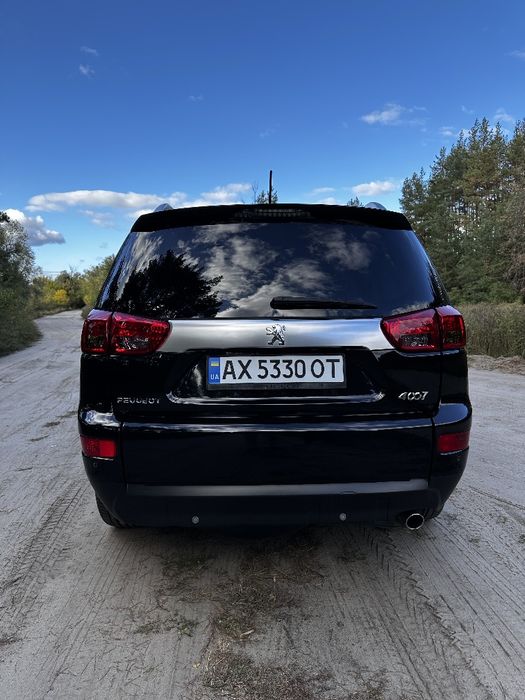 Продам Peugeot 4007