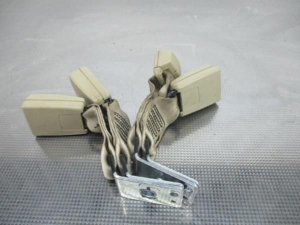 Encaixe de cinto trás direito JAGUAR XF (X250)